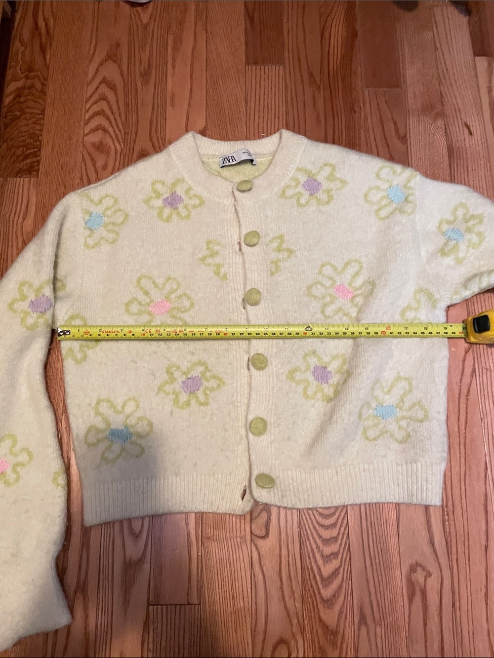 Zara Cream Cardigan with Pastel Floral Buttons - Picture 3 of 7